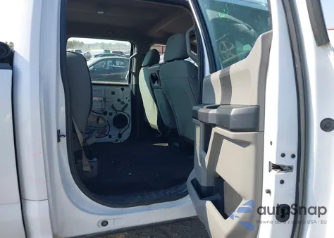 2017 Ford F-150 Xl z USA, uszkodzony, nr VIN 1FTEW1E86HKD53951